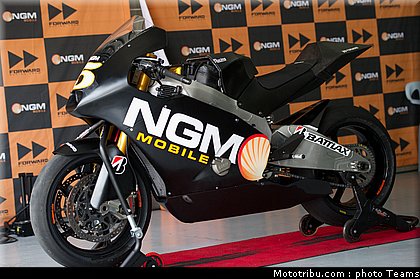 edwards_001_motogp_2012_malaisie_test.jpg