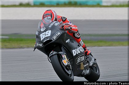 hayden_007_motogp_2012_malaisie_test.jpg