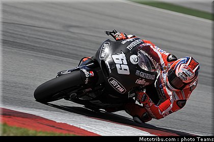 hayden_014_motogp_2012_malaisie_test.jpg
