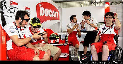 rossi_002_motogp_2012_malaisie_test.jpg