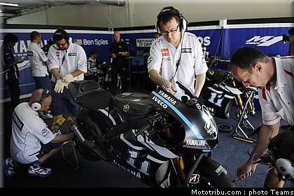 spies_006_motogp_2012_malaisie_test.jpg