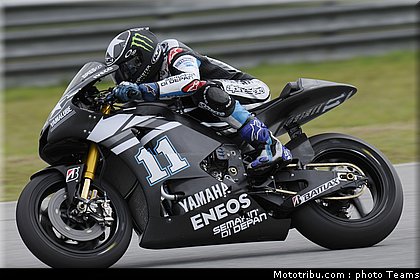 spies_010_motogp_2012_malaisie_test.jpg