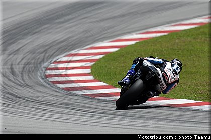 spies_017_motogp_2012_malaisie_test.jpg