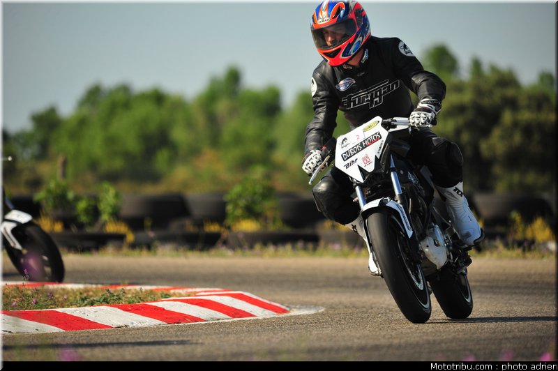 pilotes_031_ecole_de_pilotage_zf_grand_prix_zarco_fellon_louis_rossi_ete_2012