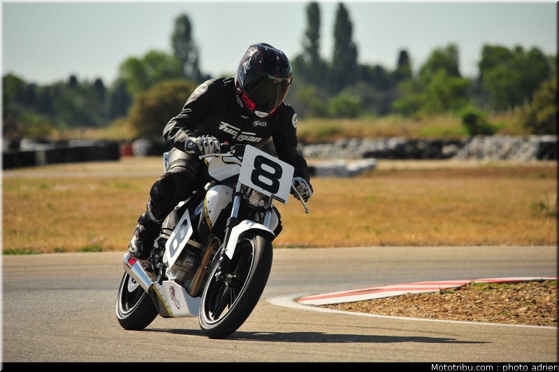 pilotes_056_ecole_de_pilotage_zf_grand_prix_zarco_fellon_louis_rossi_ete_2012