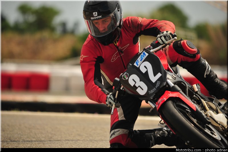 pilotes_276_ecole_de_pilotage_zf_grand_prix_zarco_fellon_louis_rossi_ete_2012