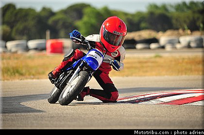fellon_lorenzo_007_ecole_de_pilotage_zf_grand_prix_zarco_fellon_louis_rossi_ete_2012.jpg