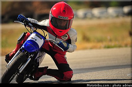 fellon_lorenzo_010_ecole_de_pilotage_zf_grand_prix_zarco_fellon_louis_rossi_ete_2012.jpg