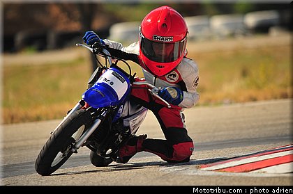 fellon_lorenzo_014_ecole_de_pilotage_zf_grand_prix_zarco_fellon_louis_rossi_ete_2012.jpg