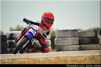 fellon_lorenzo_027_ecole_de_pilotage_zf_grand_prix_zarco_fellon_louis_rossi_ete_2012.jpg