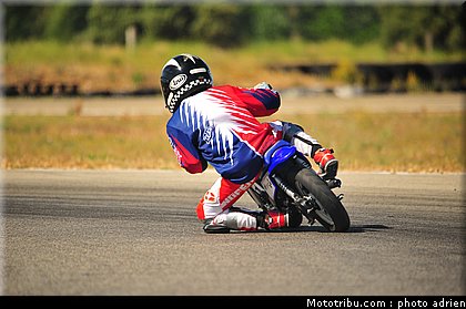 pee_wee_028_ecole_de_pilotage_zf_grand_prix_zarco_fellon_louis_rossi_ete_2012.jpg