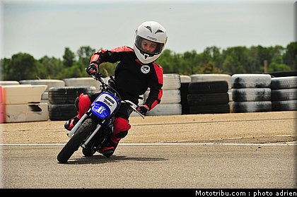 pee_wee_051_ecole_de_pilotage_zf_grand_prix_zarco_fellon_louis_rossi_ete_2012.jpg