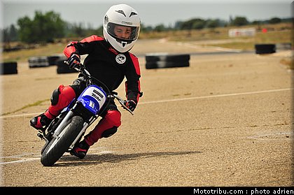 pee_wee_055_ecole_de_pilotage_zf_grand_prix_zarco_fellon_louis_rossi_ete_2012.jpg