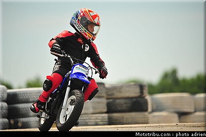 pee_wee_065_ecole_de_pilotage_zf_grand_prix_zarco_fellon_louis_rossi_ete_2012.jpg