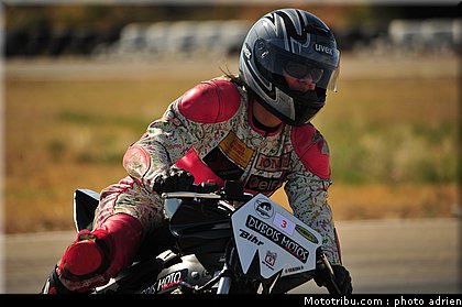 pilotes_059_ecole_de_pilotage_zf_grand_prix_zarco_fellon_louis_rossi_ete_2012.jpg