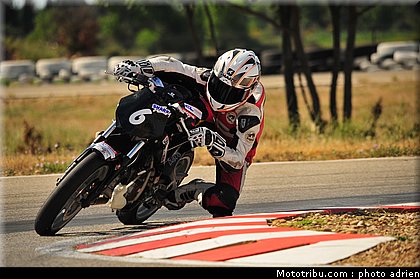 pilotes_068_ecole_de_pilotage_zf_grand_prix_zarco_fellon_louis_rossi_ete_2012.jpg