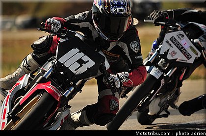 pilotes_079_ecole_de_pilotage_zf_grand_prix_zarco_fellon_louis_rossi_ete_2012.jpg