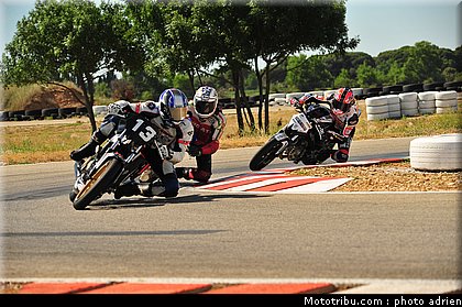 pilotes_107_ecole_de_pilotage_zf_grand_prix_zarco_fellon_louis_rossi_ete_2012.jpg