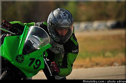 pilotes_118_ecole_de_pilotage_zf_grand_prix_zarco_fellon_louis_rossi_ete_2012.jpg