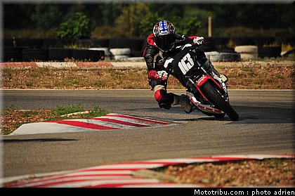 pilotes_148_ecole_de_pilotage_zf_grand_prix_zarco_fellon_louis_rossi_ete_2012.jpg