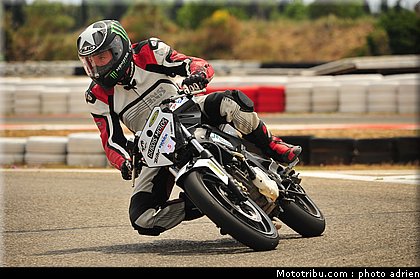 pilotes_180_ecole_de_pilotage_zf_grand_prix_zarco_fellon_louis_rossi_ete_2012.jpg