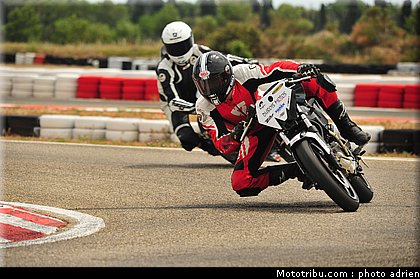 pilotes_183_ecole_de_pilotage_zf_grand_prix_zarco_fellon_louis_rossi_ete_2012.jpg