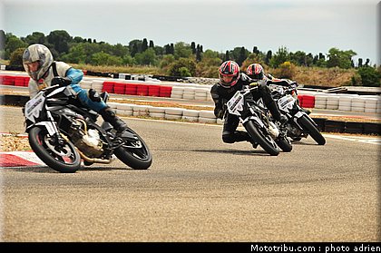 pilotes_185_ecole_de_pilotage_zf_grand_prix_zarco_fellon_louis_rossi_ete_2012.jpg