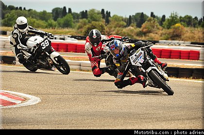 pilotes_187_ecole_de_pilotage_zf_grand_prix_zarco_fellon_louis_rossi_ete_2012.jpg