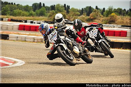 pilotes_188_ecole_de_pilotage_zf_grand_prix_zarco_fellon_louis_rossi_ete_2012.jpg