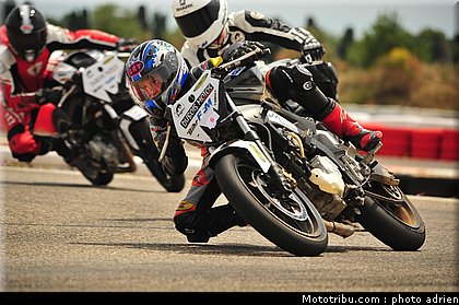 pilotes_193_ecole_de_pilotage_zf_grand_prix_zarco_fellon_louis_rossi_ete_2012.jpg