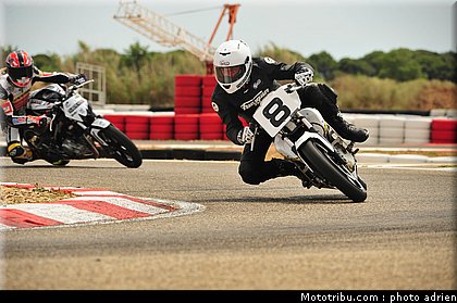pilotes_202_ecole_de_pilotage_zf_grand_prix_zarco_fellon_louis_rossi_ete_2012.jpg