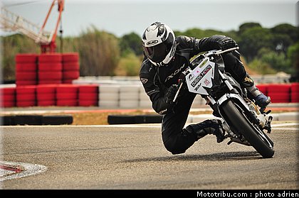 pilotes_209_ecole_de_pilotage_zf_grand_prix_zarco_fellon_louis_rossi_ete_2012.jpg