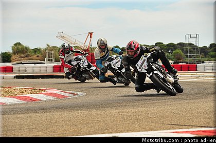 pilotes_213_ecole_de_pilotage_zf_grand_prix_zarco_fellon_louis_rossi_ete_2012.jpg