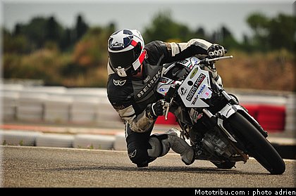 pilotes_259_ecole_de_pilotage_zf_grand_prix_zarco_fellon_louis_rossi_ete_2012.jpg