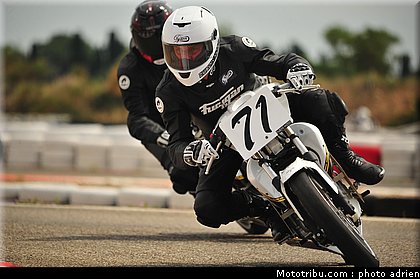 pilotes_261_ecole_de_pilotage_zf_grand_prix_zarco_fellon_louis_rossi_ete_2012.jpg