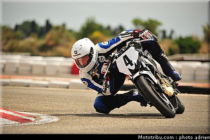 pilotes_281_ecole_de_pilotage_zf_grand_prix_zarco_fellon_louis_rossi_ete_2012.jpg