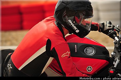 pilotes_294_ecole_de_pilotage_zf_grand_prix_zarco_fellon_louis_rossi_ete_2012.jpg