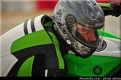 pilotes_304_ecole_de_pilotage_zf_grand_prix_zarco_fellon_louis_rossi_ete_2012.jpg