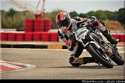 rossi_044_ecole_de_pilotage_zf_grand_prix_zarco_fellon_louis_rossi_ete_2012.jpg