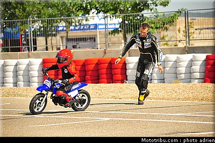 zarco_002_ecole_de_pilotage_zf_grand_prix_zarco_fellon_louis_rossi_ete_2012.jpg