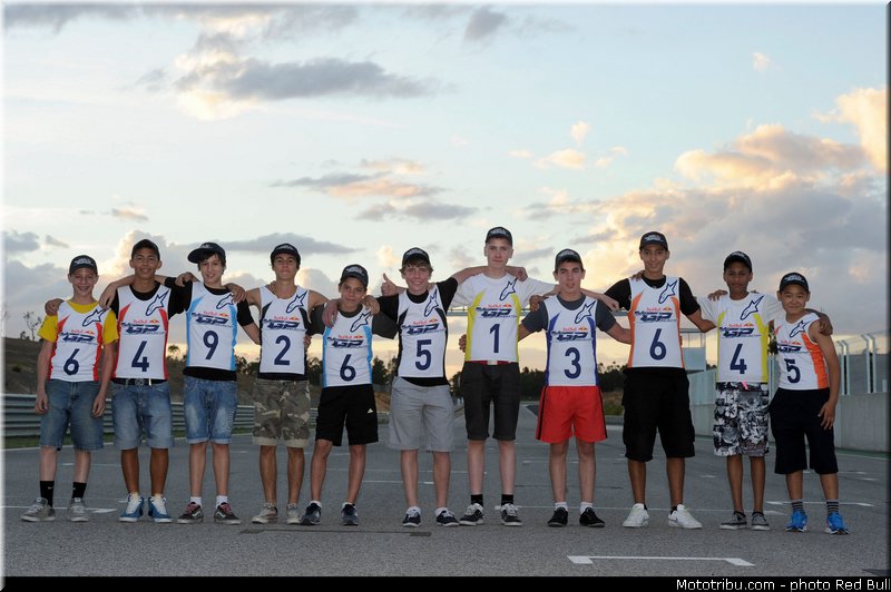 07_red_bull_motogp_rookies_cup_2013_selection_