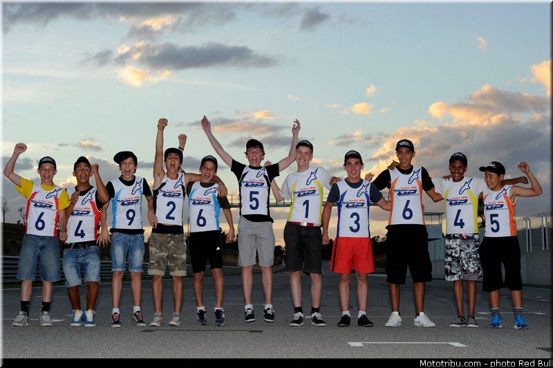 10_red_bull_motogp_rookies_cup_2013_selection_