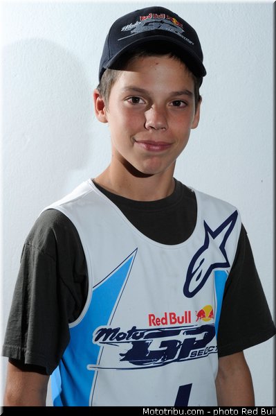 mayrata_02_red_bull_motogp_rookies_cup_2013_selection_