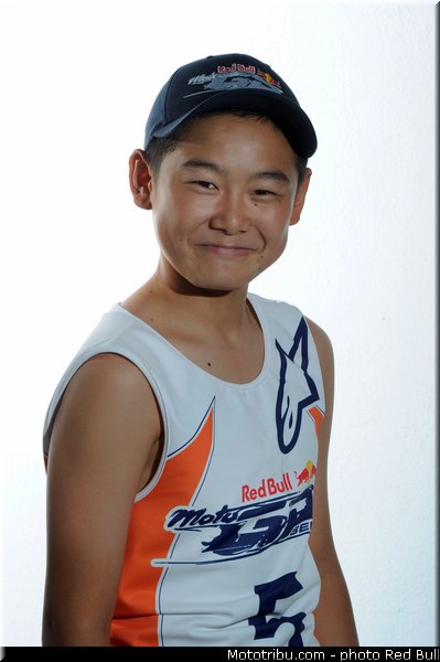 mihara_02_red_bull_motogp_rookies_cup_2013_selection_