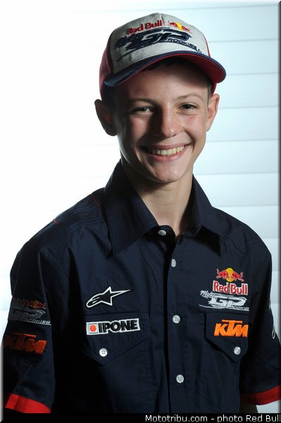 simpson_01_red_bull_motogp_rookies_cup_2013_selection_