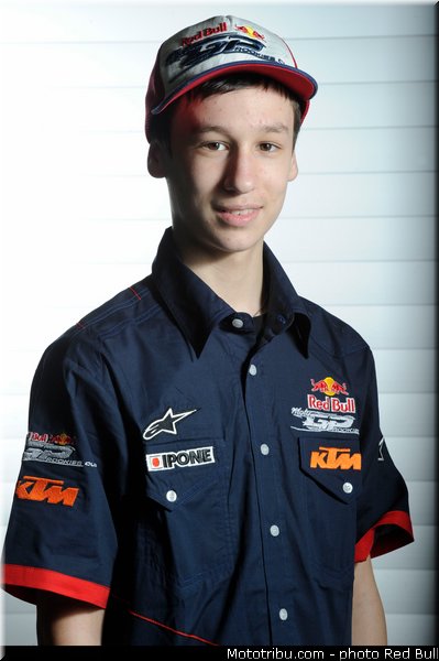 tocca_01_red_bull_motogp_rookies_cup_2013_selection_