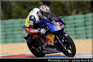 nassi_01_red_bull_motogp_rookies_cup_2013_selection_.jpg