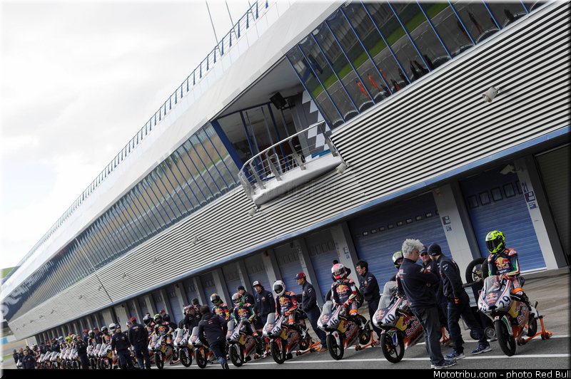 064_redbull_motogp_rookies_cup_2013_test_fevrier
