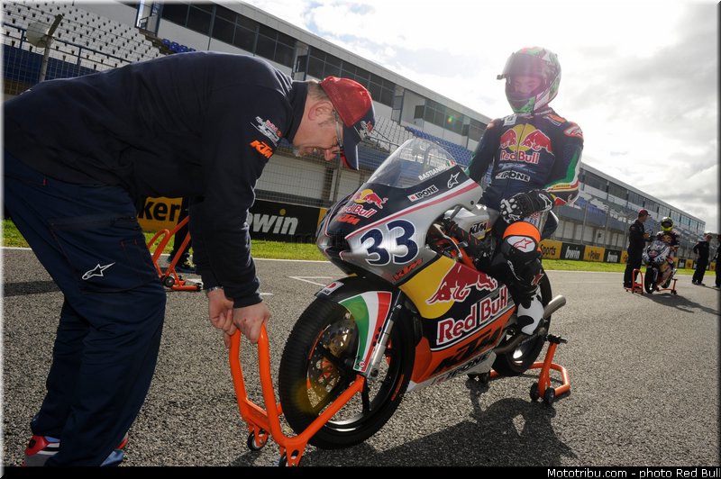 bastianini_004_redbull_motogp_rookies_cup_2013_test_fevrier