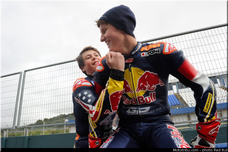 deroue_roberts_001_redbull_motogp_rookies_cup_2013_test_fevrier